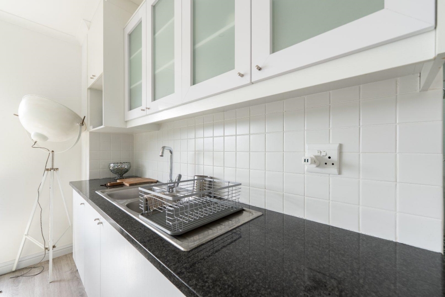To Let 2 Bedroom Property for Rent in Observatory Western Cape